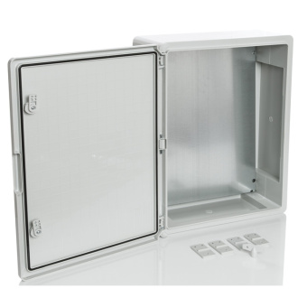 Пластиковый шкаф с монтажной панелью PLASTIM, IP65. УХЛ1., 400х500х175, непрозрачная дверца RAL 7037, арт. PP3003-7037